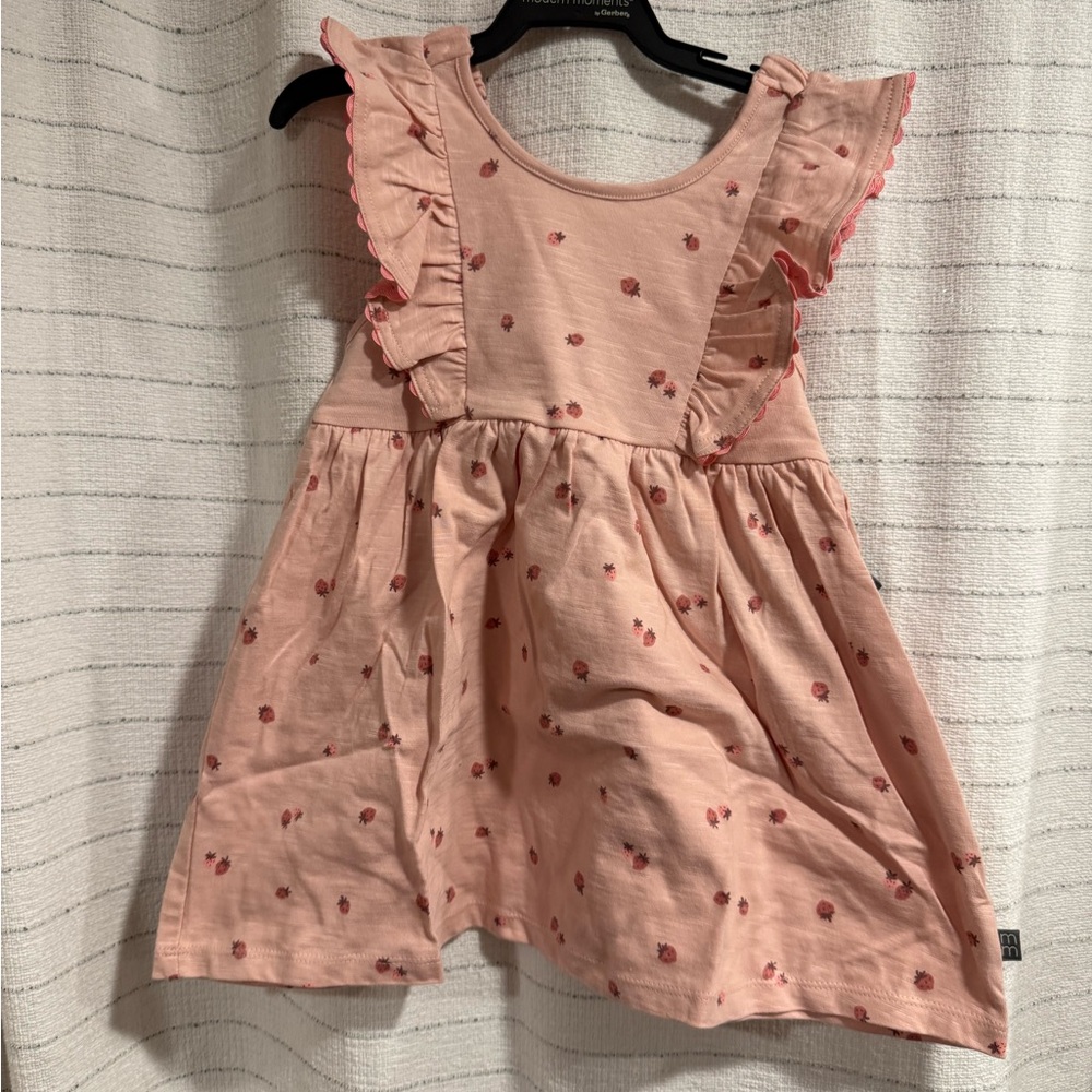 Adorable Pink Floral Kids Dress with Ruffle Sleeves